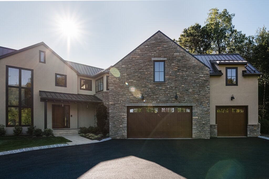 2021.10.01 Z+ The Louise House-4