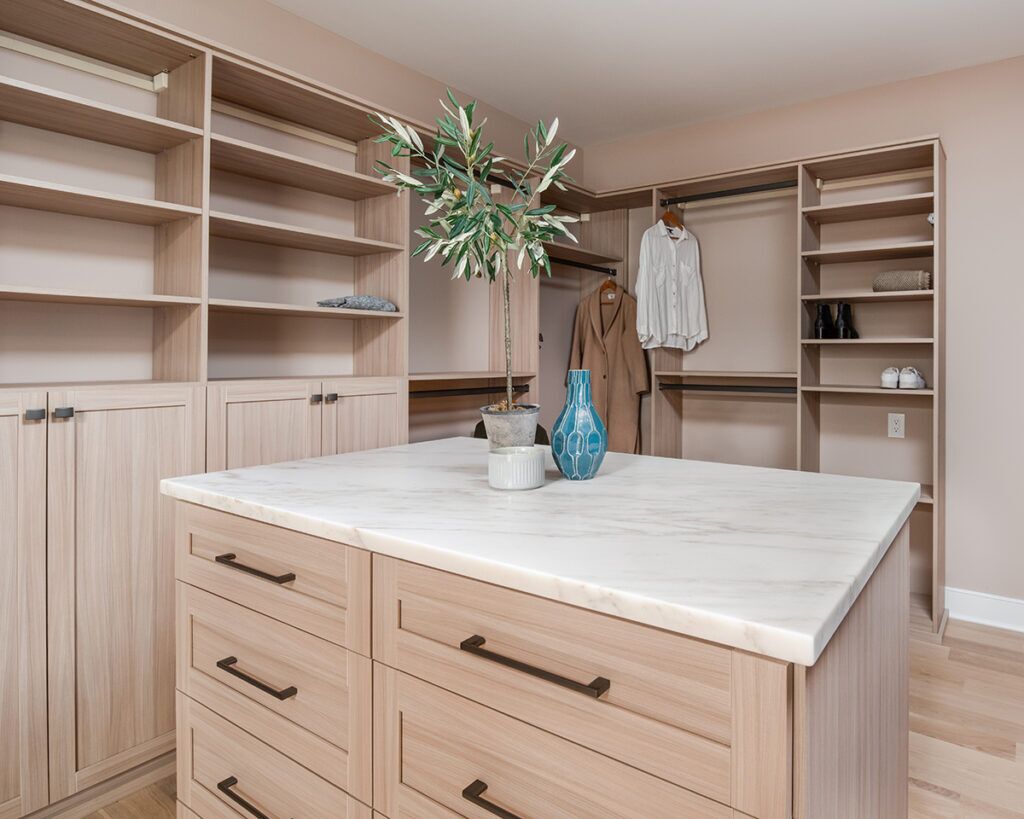 2021.01.13 Z+ The Louise House-2